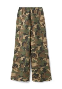Loose-fit pants with green, brown, and black camouflage pattern, elastic waistband, and two back welt pockets.