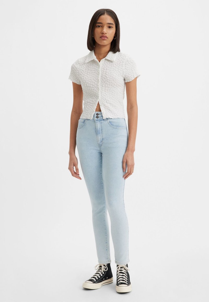 Levi's® - RETRO HIGH SKINNY DOUBLE BUTTON - Kitsa lõikega teksad - ice is back, Suurenda