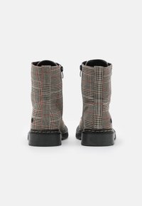 Dockers by Gerli Botines con cordones - grey