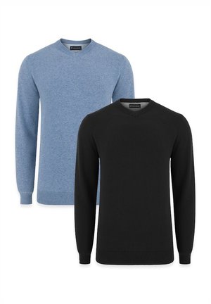 - Sweter