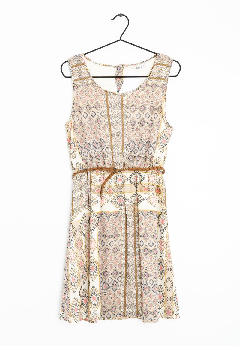 Ärmlös klänning med mönstrad design i kräm, rosa och blått. Har ett bälte vid midjan och en utsvängd nederdel med geometriska detaljer.
