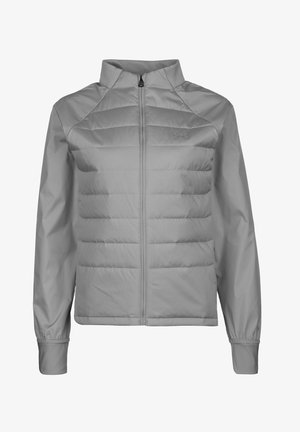 Vaaleanharmaa toppatakki, jossa täysi vetoketju edessä, pystykaulus, pitkät hihat ja hillitty Under Armour -logo rinnassa.