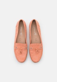 Caprice Chaussons - salmon