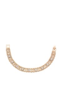 Kultaketju, jossa on vuorotellen suorakaiteen muotoisia ja timanteilla koristeltuja neliölohkoja, joissa on koristeellinen helminauha reunoilla ja lukitus.