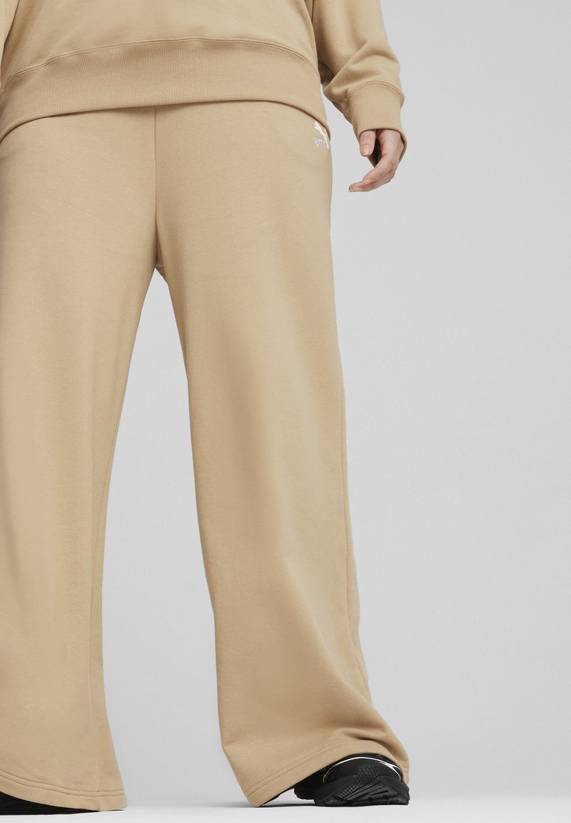 Puma BETTER CLASSICS RELAXED  - Treningo apatinė dalis - prairie tan