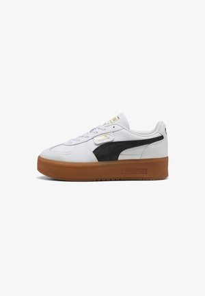 Trainers - white gum