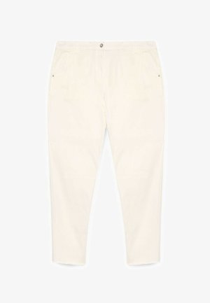 Crèmekleurige broek van zacht materiaal, met een knoopsluiting, twee voorzakken en een verkorte lengte tot de enkel met ruwe randen.