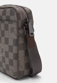 JOOP! CORTINA PIAZZA RAFAEL  - Skulderveske - taupe