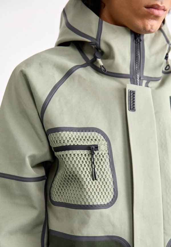 M NK TCH SF - Summer jacket3