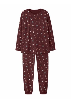 Conjunto de pijama de manga larga color granate con pequeños estampados temáticos de Navidad que incluyen árboles, regalos, muñecos de nieve, bastones de caramelo y hombres de jengibre.