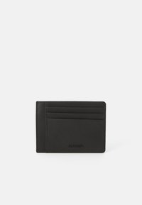 Portcard negru fabricat din piele texturată. Include mai multe sloturi pentru carduri și un mic logo embossat în partea de jos. Design elegant și minimalist.