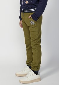 Koroshi Treniņtērpa apakšdaļas - kaki   khaki