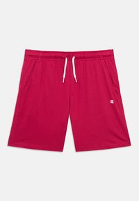 Κόκκινα βαμβακερά σορτς με ελαστική μέση, λευκό κορδόνι και πλαϊνές τσέπες· λογότυπο σε ύφασμα στο κάτω αριστερό πόδι.