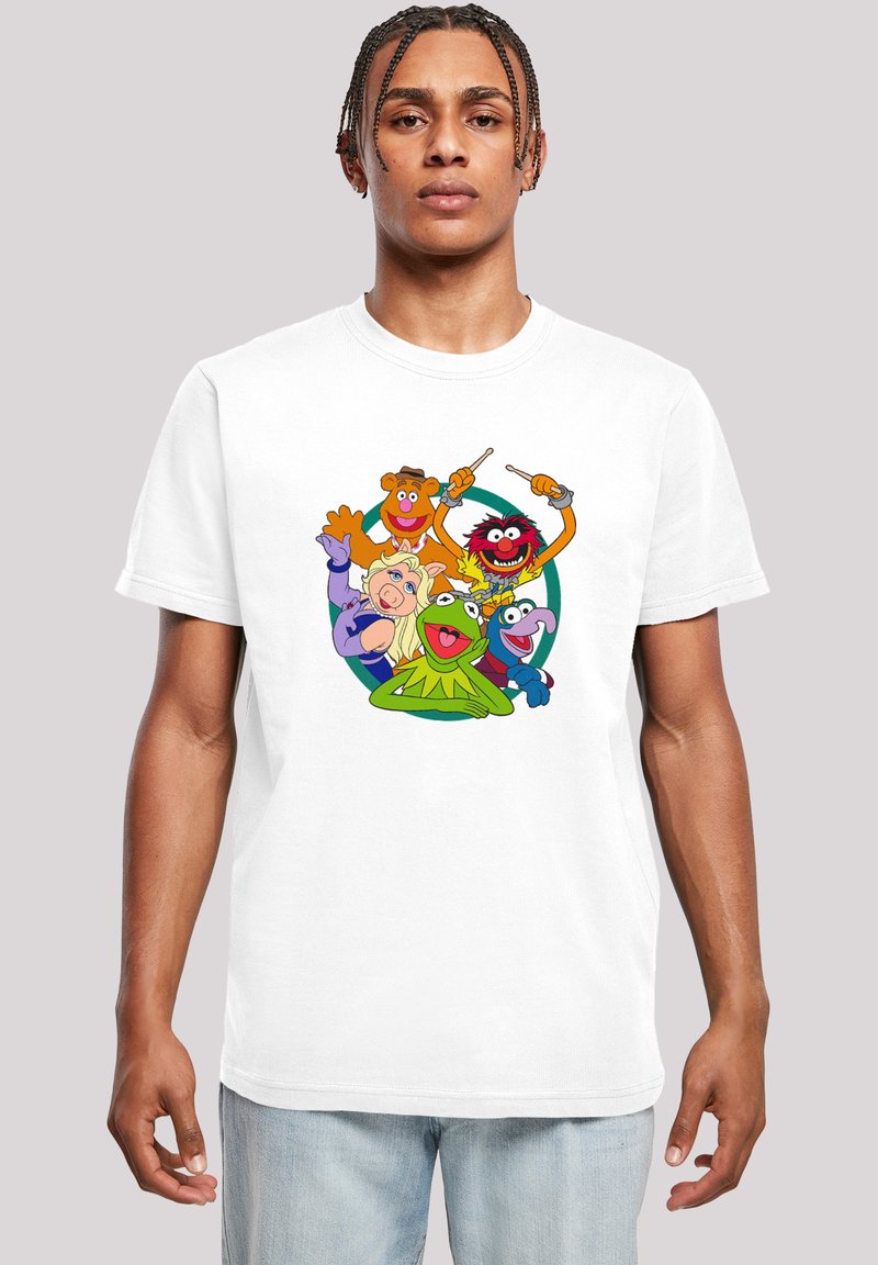 Hvit bomulls t-skjorte med fargerike tegneseriefigurer, inkludert Kermit, Miss Piggy og Animal, illustrert i et sirkulært design.