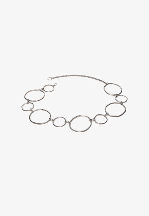 Srebrny naszyjnik z łańcuszkiem z naprzemiennie ułożonymi dużymi i małymi nieregularnymi okrągłymi ogniwami, z zapięciem typu karabińczyk i łańcuszkiem przedłużającym.