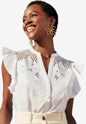 FLUTTER SLEEVE CUTWORK - Blouse - white