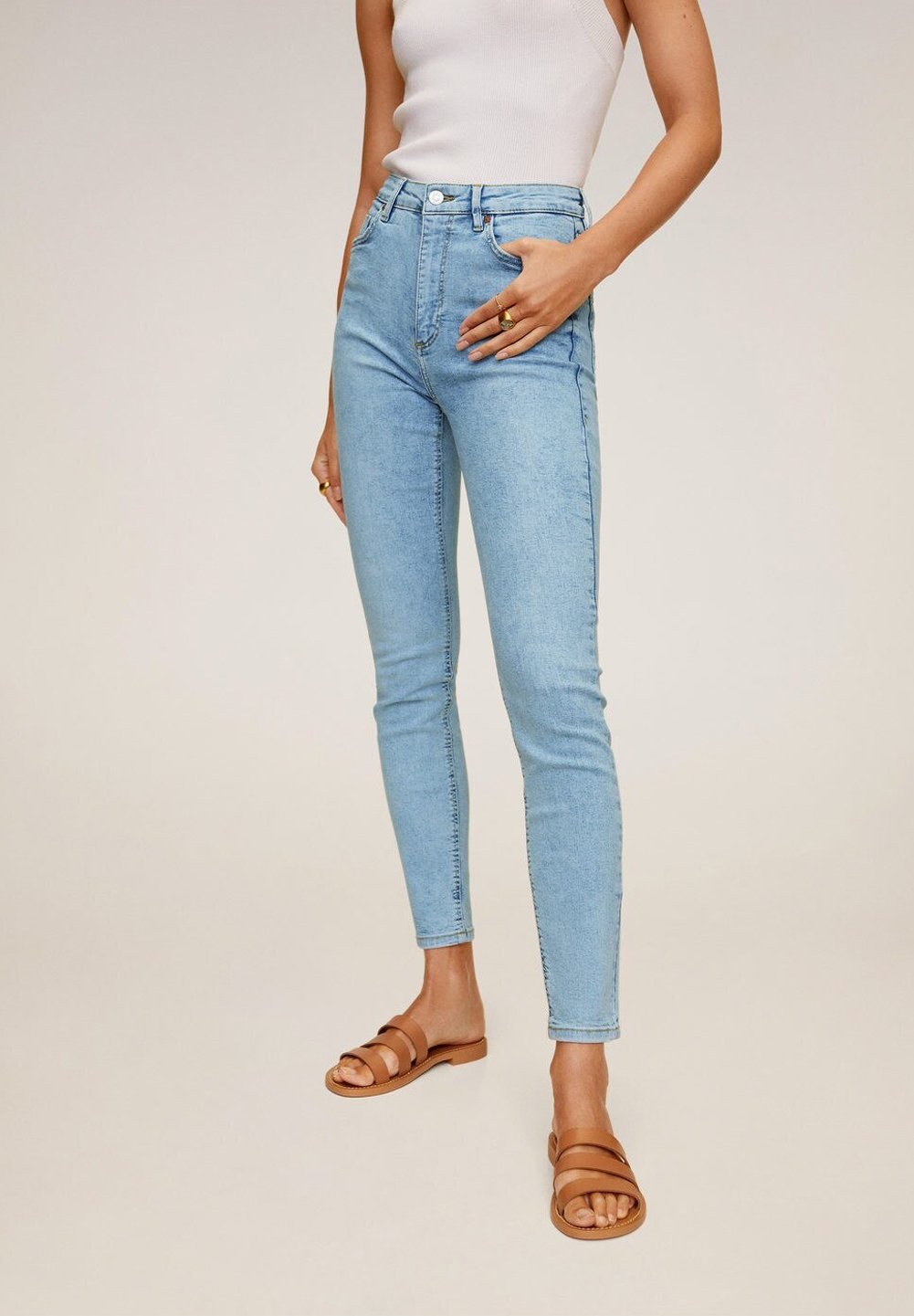 حساء مرتكب الجريمة الغرور jeans mango 