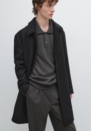 Massimo Dutti MEDIUM SHIRT COLLAR - Klassischer Mantel - black