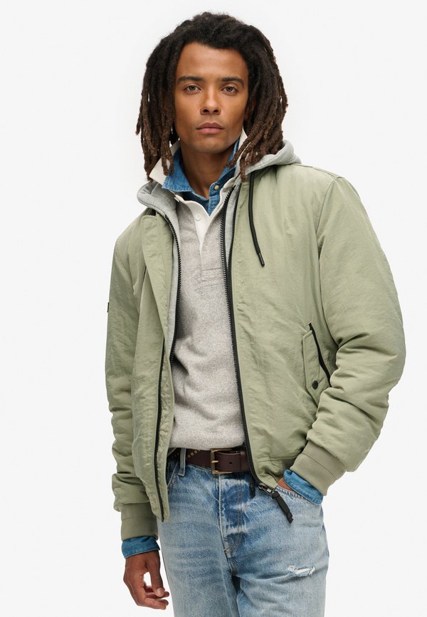 MILITARY HOODED MA1 - Bomberjacke