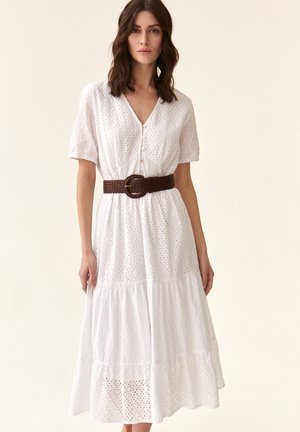 TATUUM MONTREA - Freizeitkleid - white