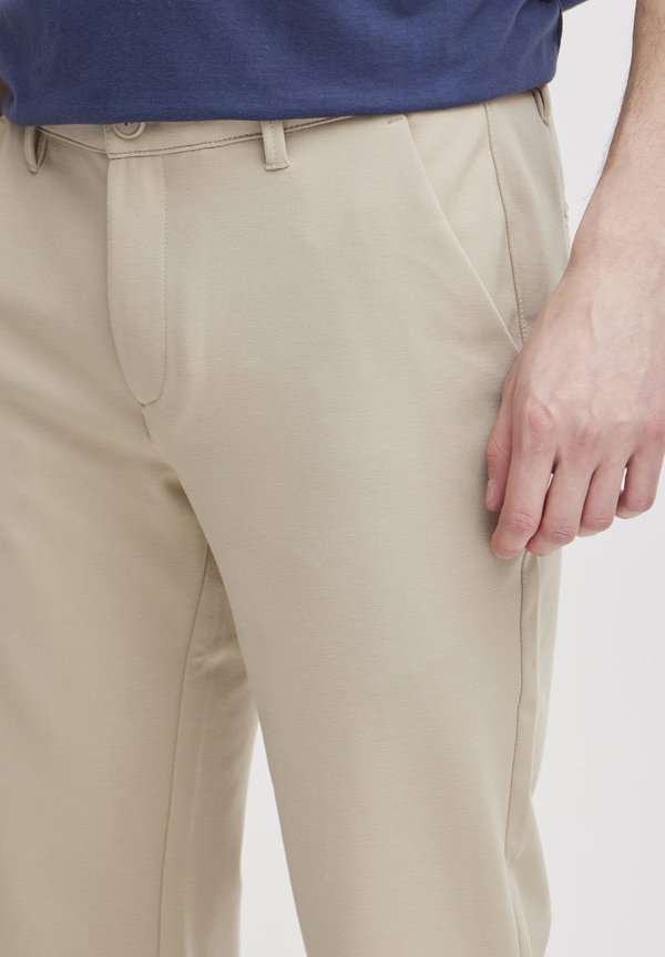 BHLANGFORD REGULAR FIT - Chinos - crockery3