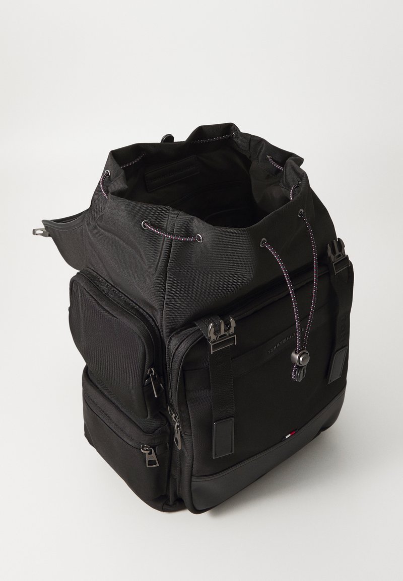 Flap Backpack With Pouch Tommy Hilfiger Tommy Hilfiger  display picture 1