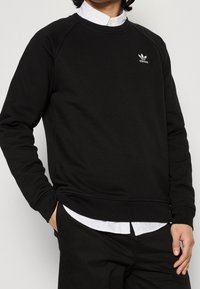 adidas Originals Sweatshirt - black