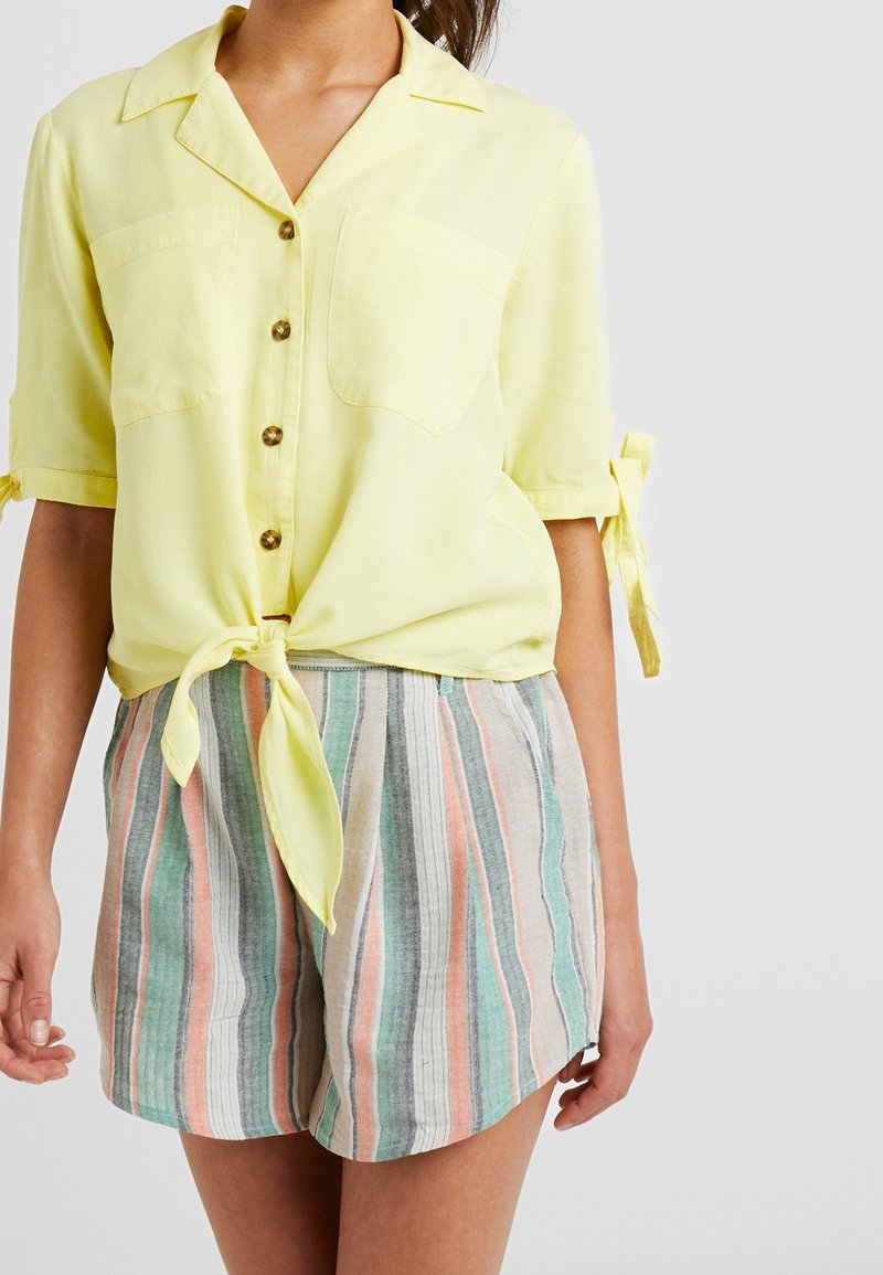 Miss Selfridge Petite Camicia - yellow
