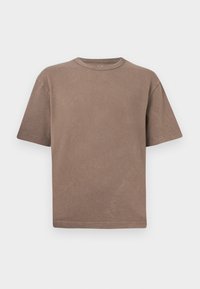 Επιλέχθηκε, toasted almond