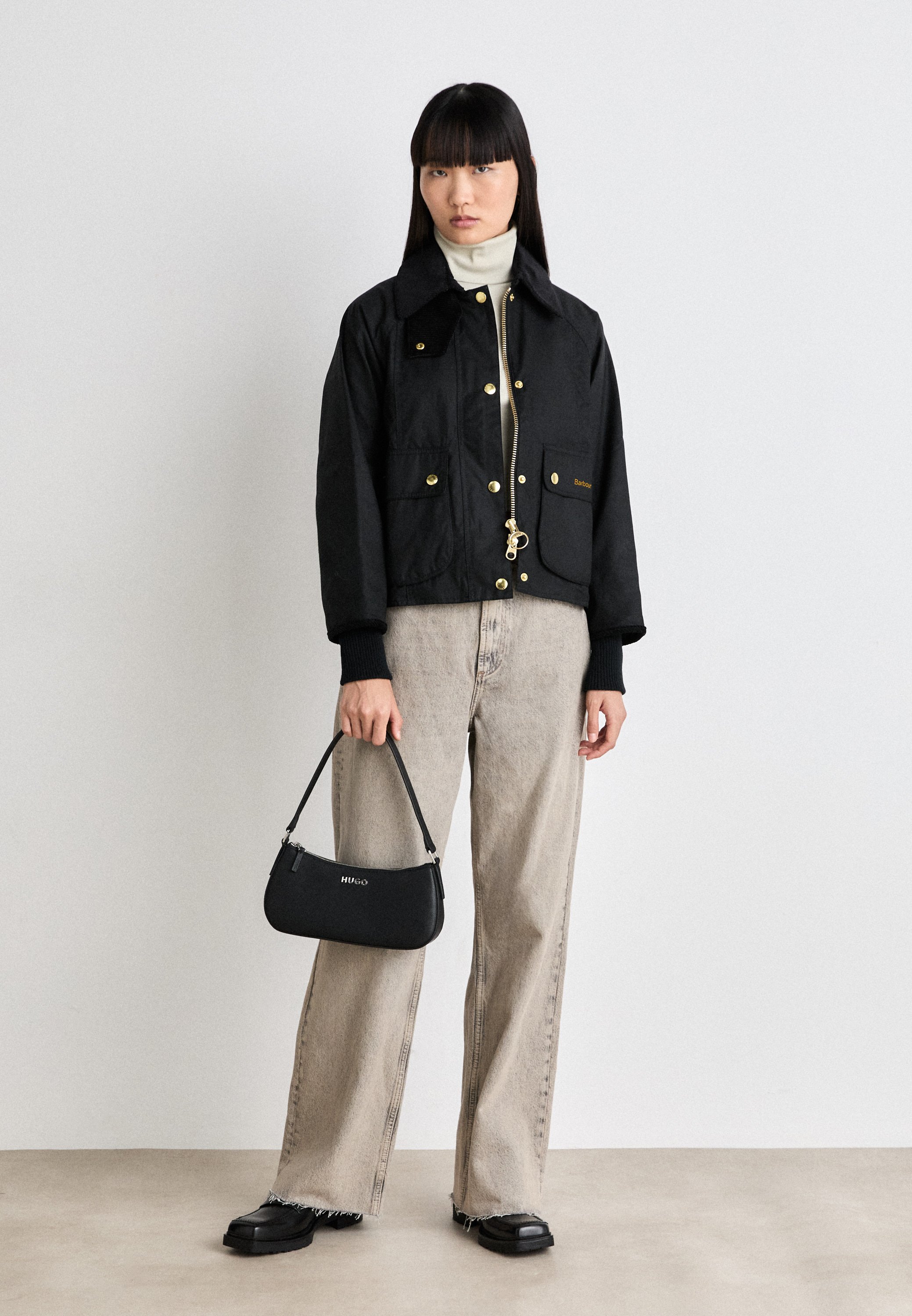 Barbour BARBOUR CROPPED BEADNELL WAX JACKET - Summer jacket