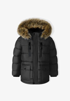 Zwarte pufferjack met een faux fur capuchon. Bevat ritssluitingen, een gequilt textuur en een voorkant met drukknoopsluiting.