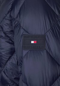Tommy Hilfiger Kurtka zimowa
