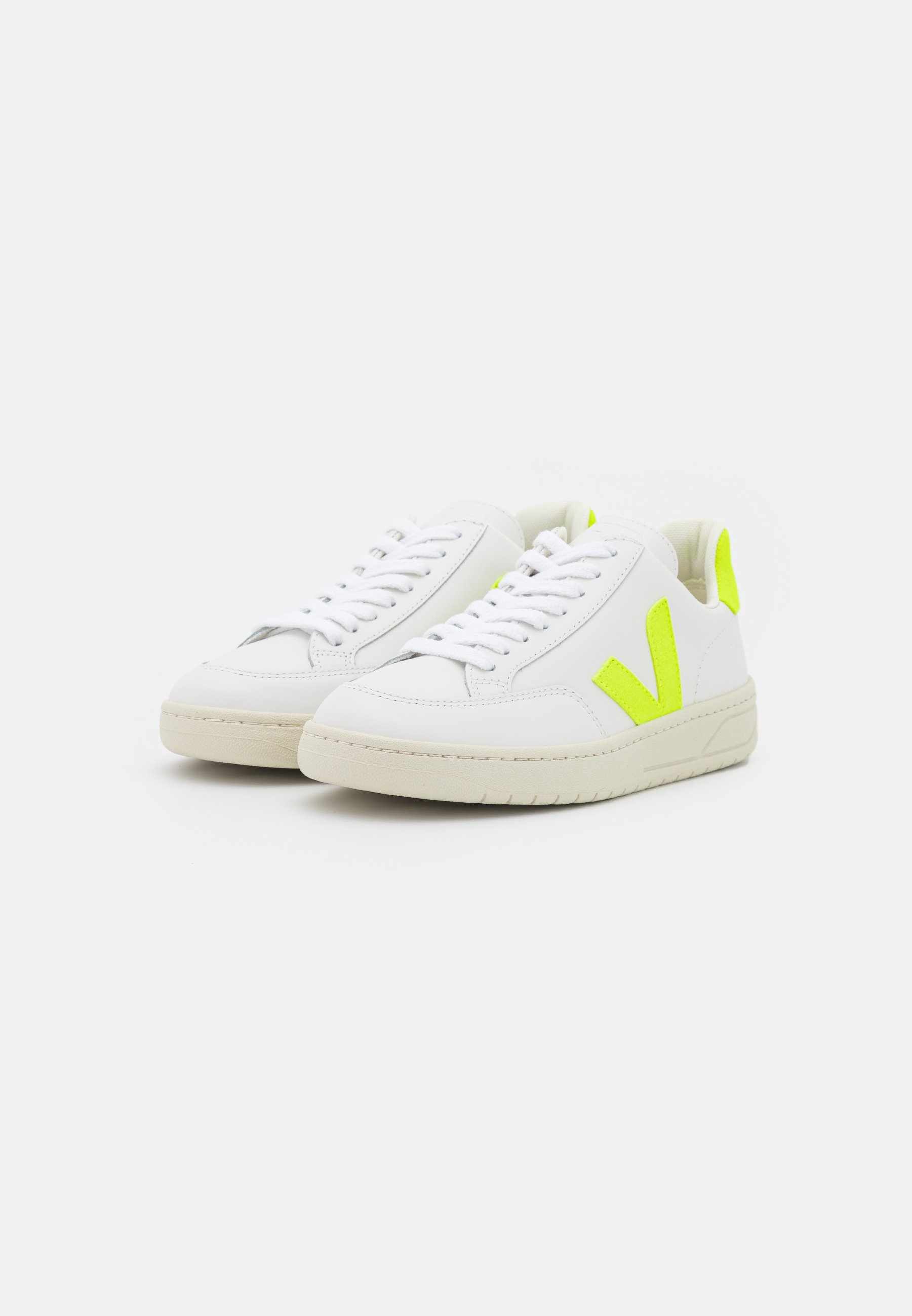 Veja V 12 - Zapatillas - extra white/jaune/fluo/blanco - Zalando.es