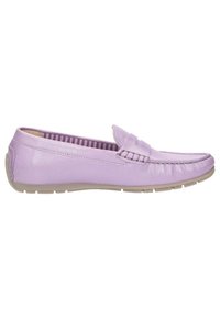 Lila Leder-Mokassinschuh mit runder Zehenpartie, dekorativer Stickerei und einem strukturierten Bändertdetail über dem Obermaterial. Verfügt über eine flexible Gummisohle.