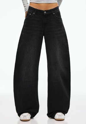 Bershka, HIGH-WAIST BARREL JEANS - Wide Leg - black