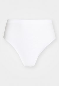Thumbnail Image 5
