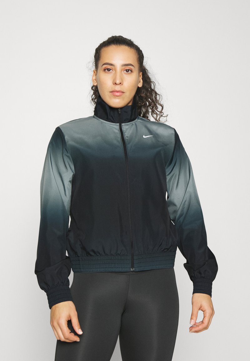 Nike Performance RUN Running jacket black/reflective silver/black