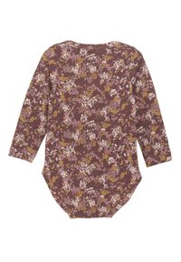 Langærmet bodysuit i bordeaux med spredte blomster mønstre i hvid, pink og gul. Blødt stof med rund halsudskæring og trykknaplukning.