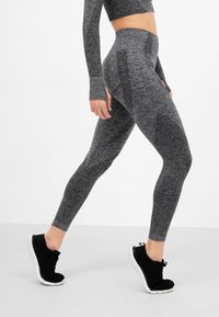 SQUATPROOF Pajkice - grey