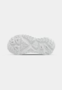 Thumbnail Image 8