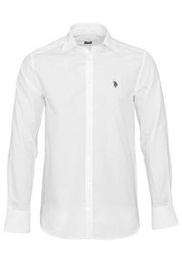 Hvid langærmet skjorte lavet af glat stof, med knapper foran, spids krave og en lille sølvfarvet logo på venstre bryst.