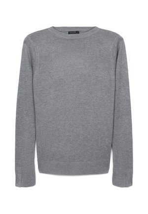 Pull gris en tissu doux, avec un col rond, des manches longues, des poignets côtelés et un ourlet côtelé, conçu dans une silhouette classique.