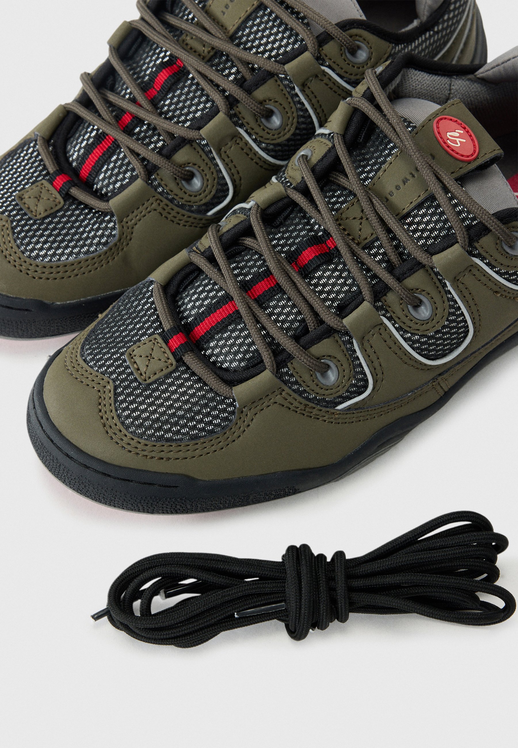 és TWO NINE 8 UNISEX - Pantofi skate - olive/black/oliv - Zalando.ro