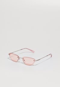 Pasirinkta, matte silver-coloured