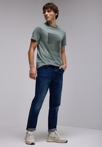 Street One MEN T-shirt imprimé - grün
