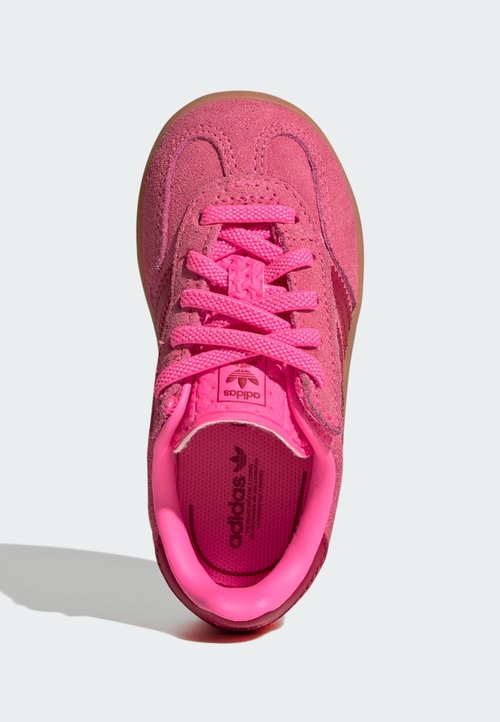 adidas GAZELLE INDOOR CF EL I UNISEX - Zapatos de bebé - lucid pink team victory red gold metallic — photo 3