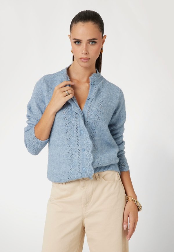 Strickjacke - bleu ciel