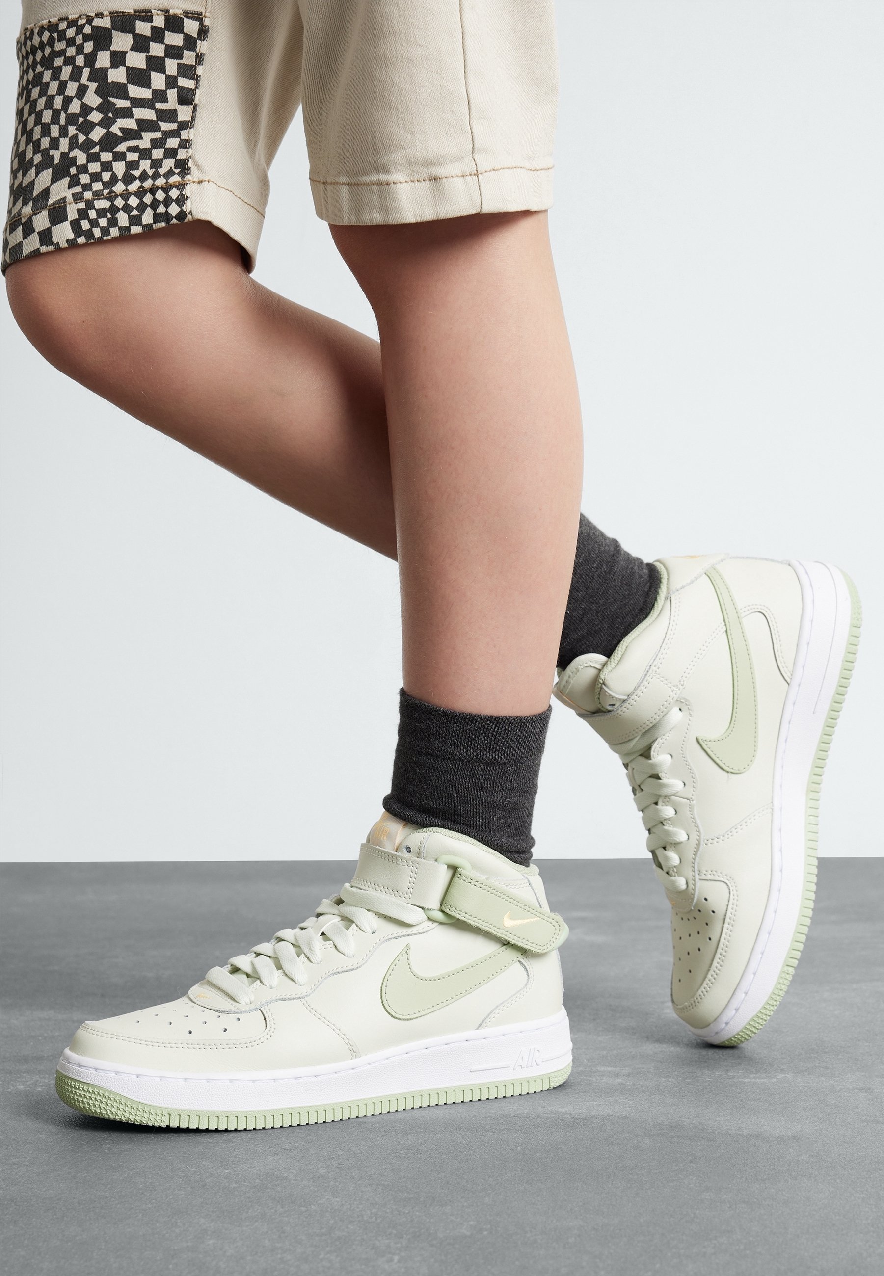 Nike Sportswear AIR FORCE MID UNISEX Sneakers high sea glass