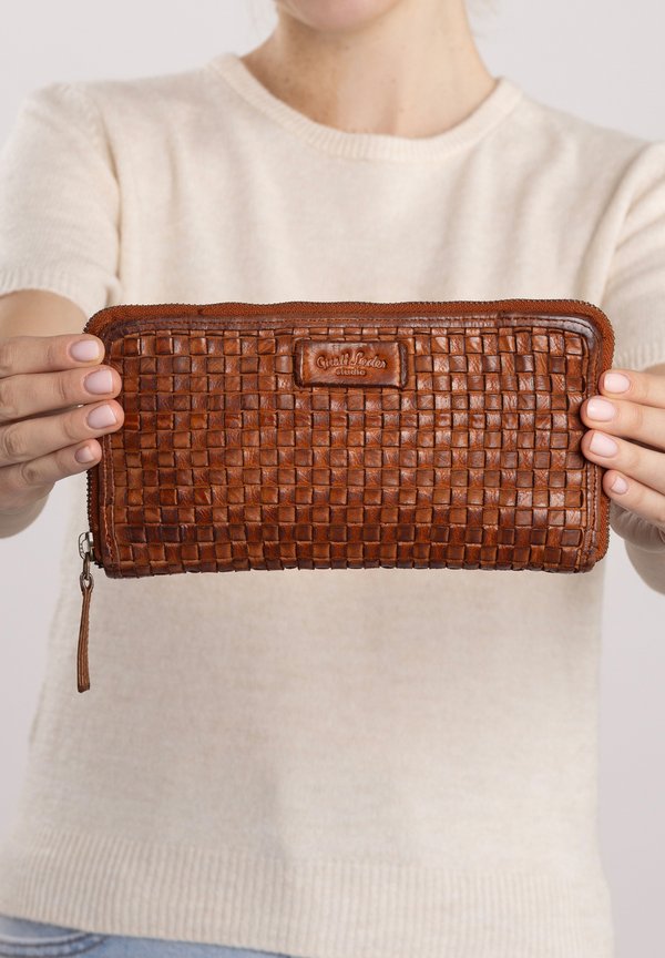 REEVA - Geldbörse - cognac