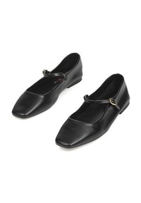 Kamome Bailarinas con hebilla - black